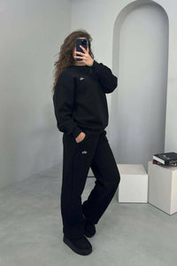 Ensemble Pull & Jogging stretch Alo Yoga