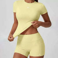 Ensemble T-shirt et short Airlift Alo Yoga