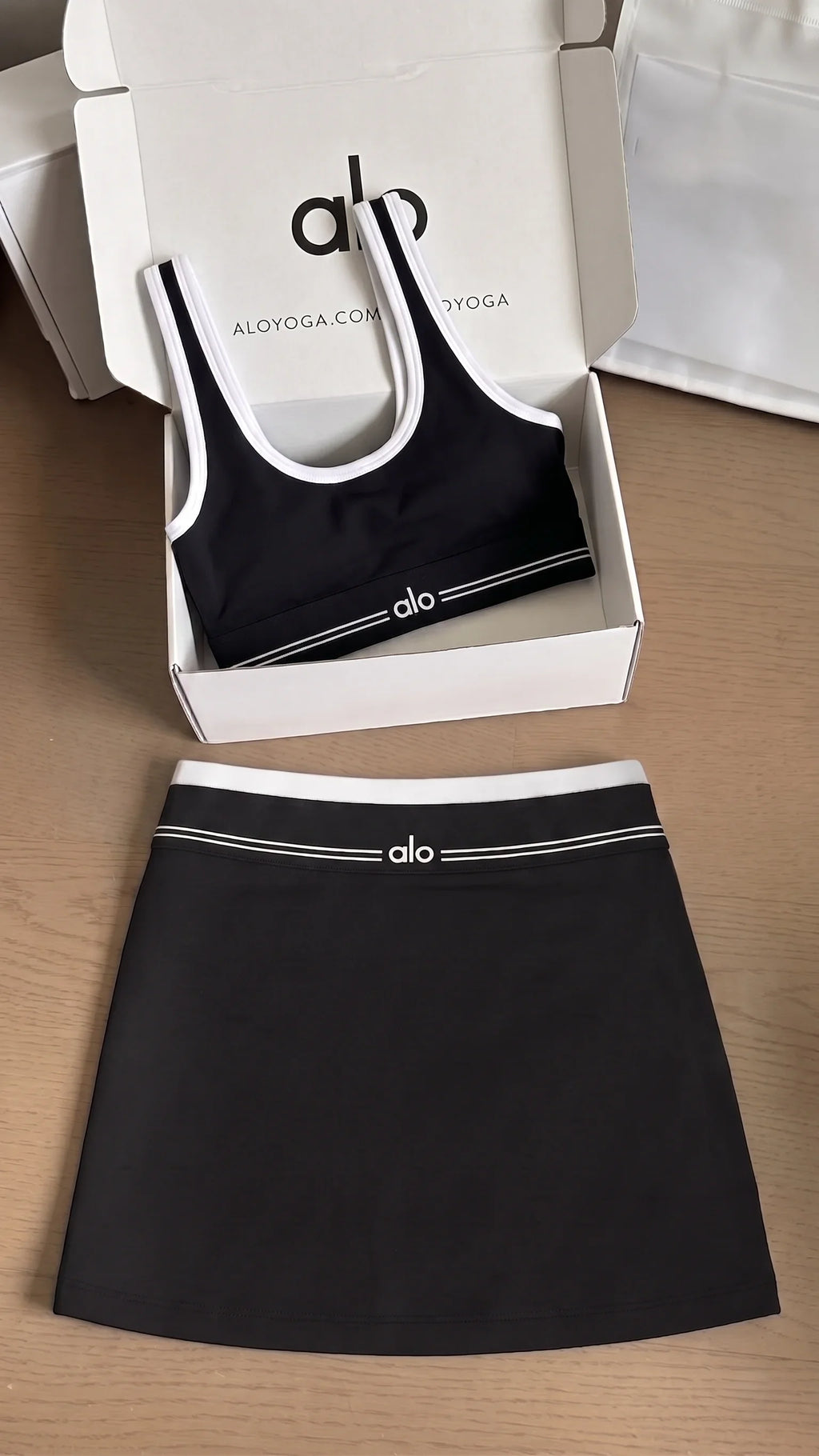 Ensemble Alo Airbrush Jupe-Short et Haut