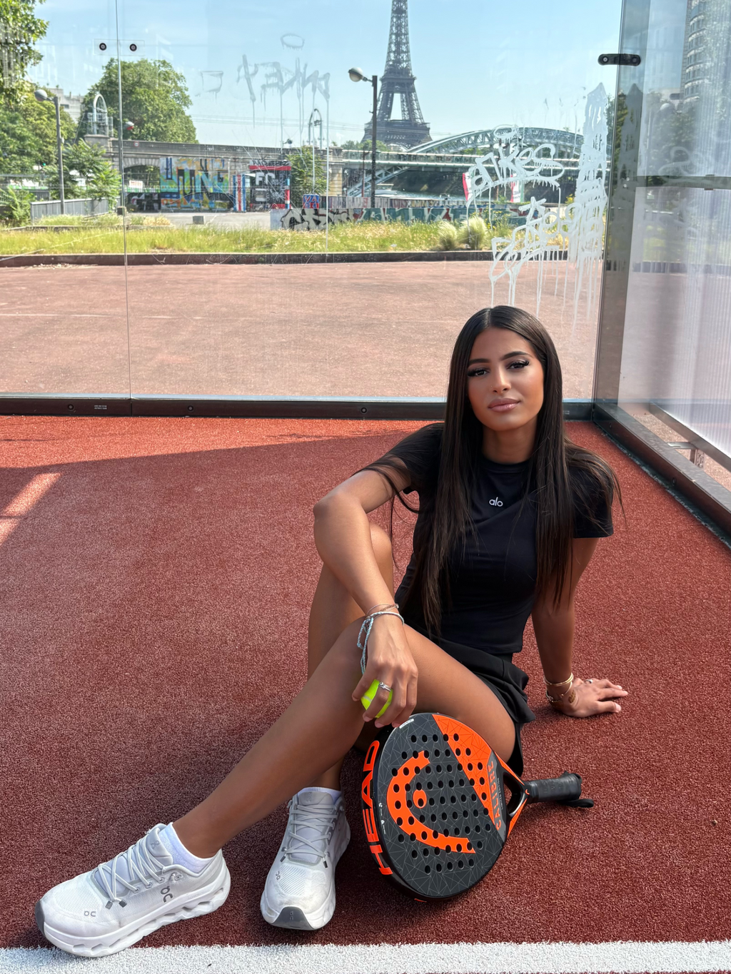Ensemble Alo Yoga Match Point