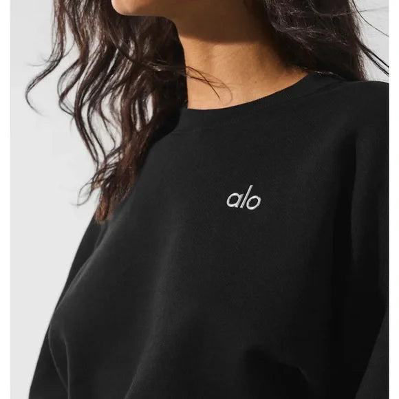 Ensemble Pull & Jogging stretch Alo Yoga